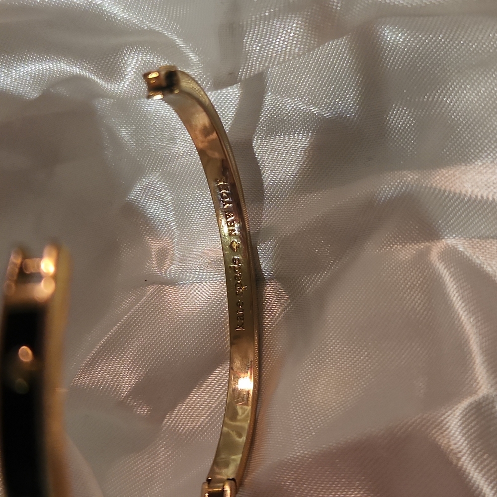 Kate Spade ♠️ Bangle - Picture 7 of 8